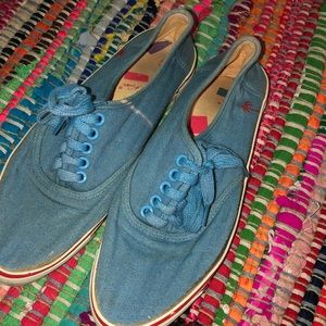 Super vintage rare LA gear kicks